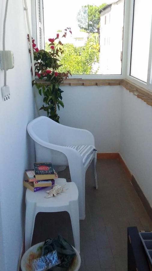 Bouganville A Apartament B&B Civitanova Marche Exterior foto
