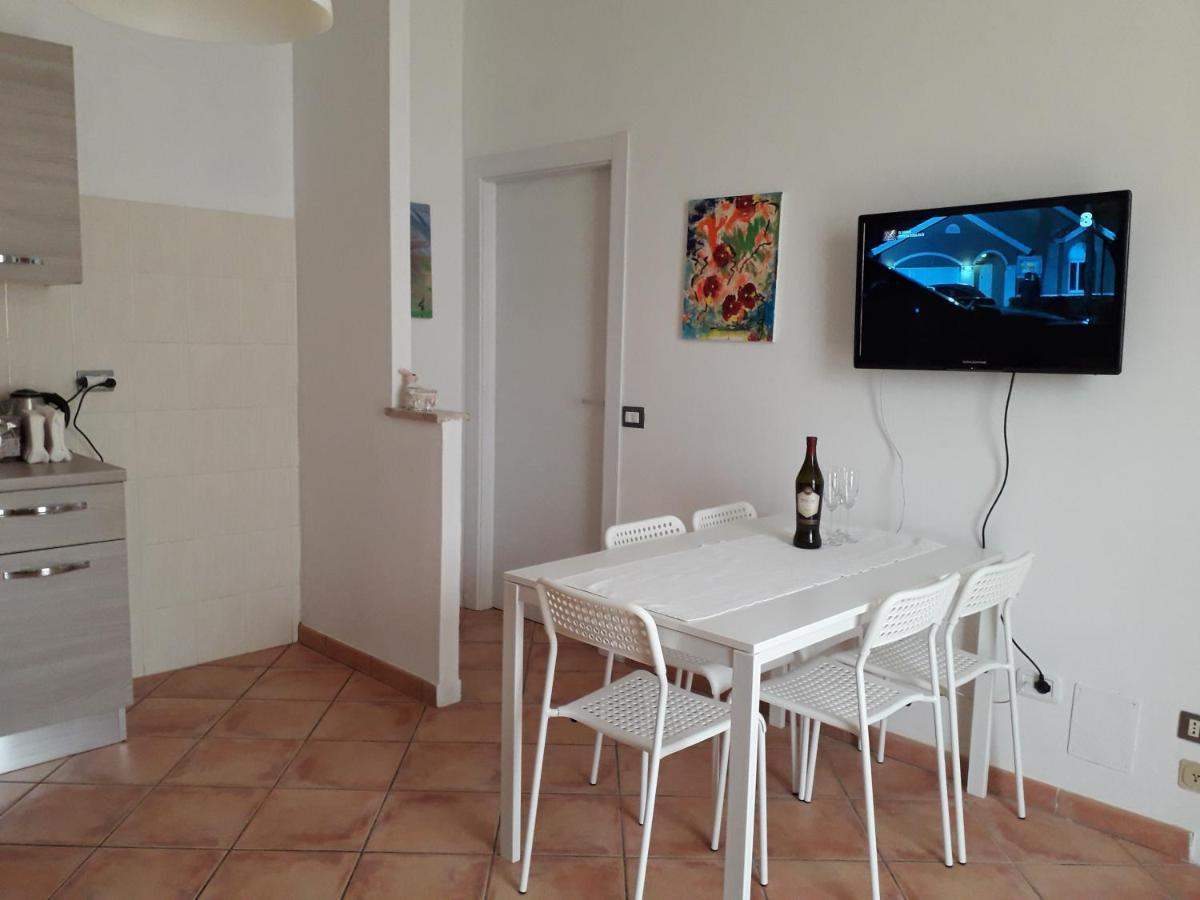 Bouganville A Apartament B&B Civitanova Marche Exterior foto