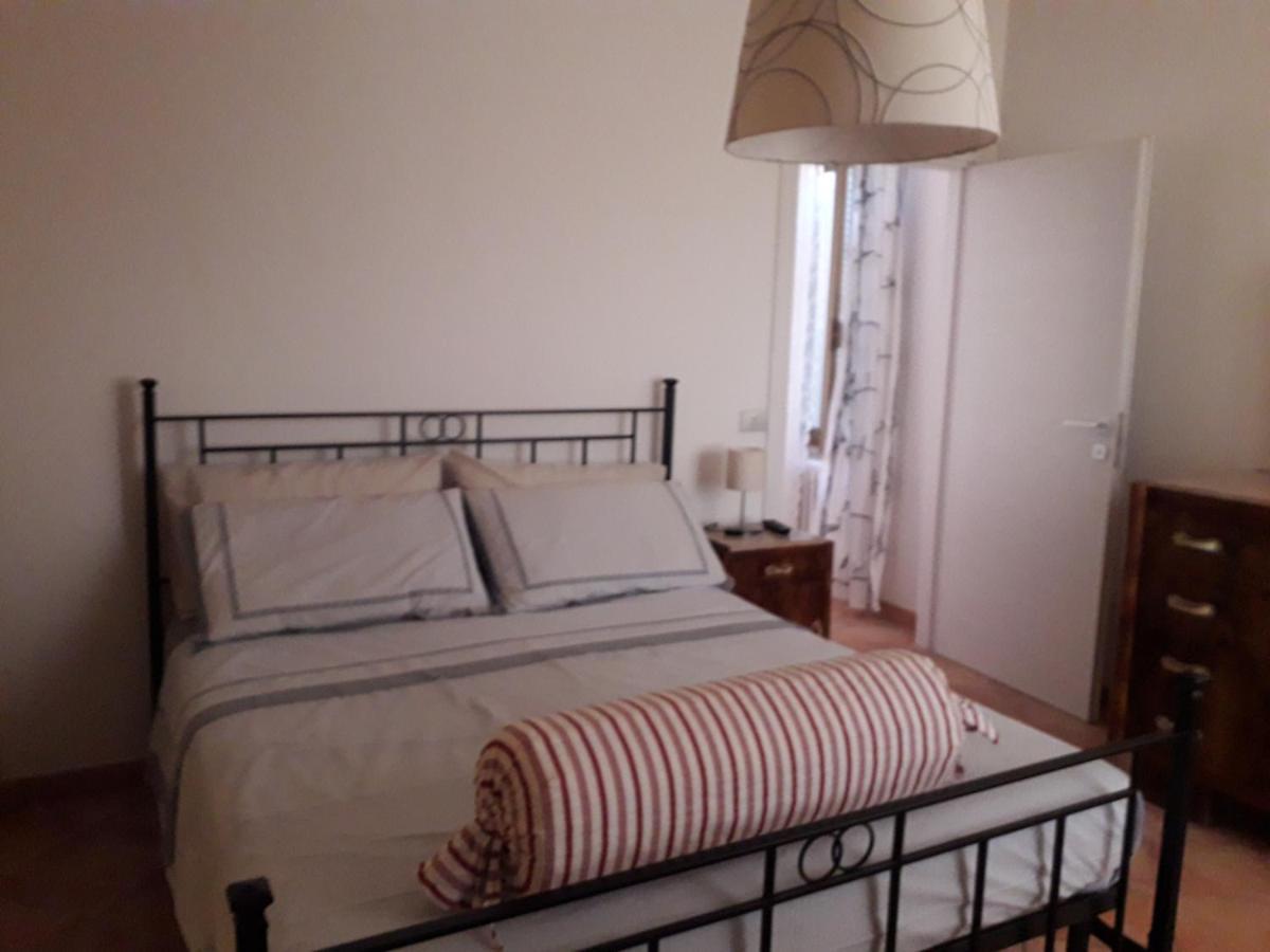 Bouganville A Apartament B&B Civitanova Marche Exterior foto